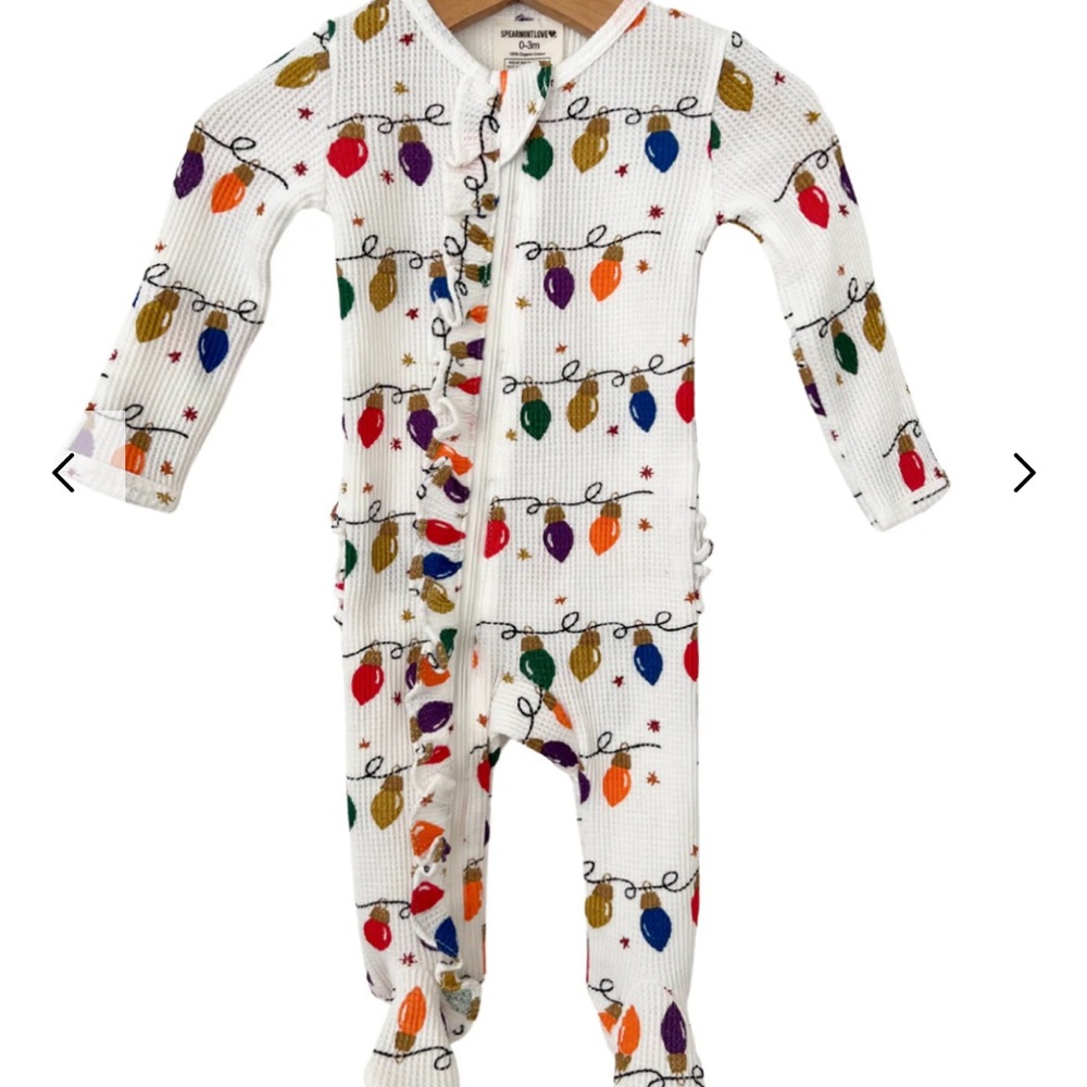 Spearmint Love❤️ Baby Holiday Lights Organic Waffle Knit Onesie New w/tags